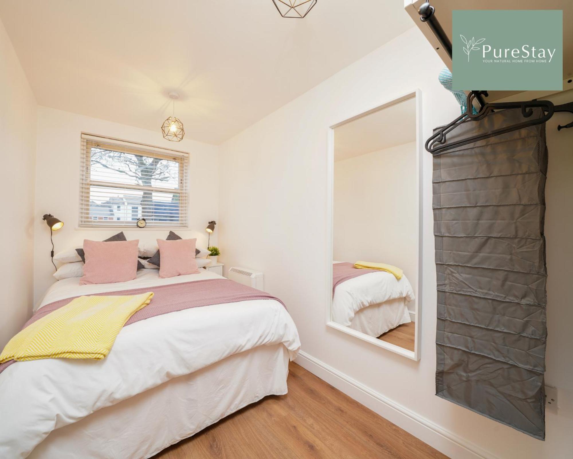 Stunning Two Bed Leamington Apartment With Free Wifi By Purestay Short Lets & Serviced Accommodation מראה חיצוני תמונה